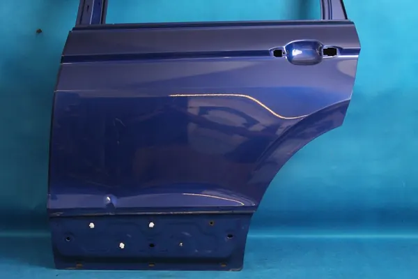 TIGUAN II 5N R Left Rear Door 2021 image 4