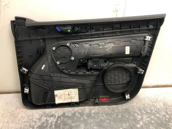 OEM 1K4867011BILI Vasen Etuoven Sisusta VW Golf VI image 6