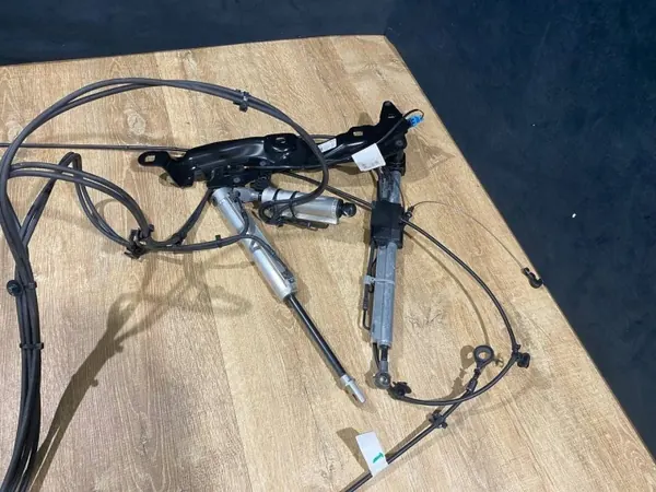 Mercedes Cabrio-dakmechanisme OEM A2058000030 image 3