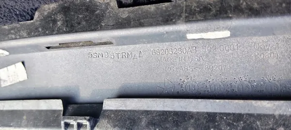 Front Grille Jeep Cherokee KL 14-18 OEM 68203216AA image 9