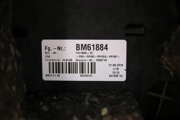 BMW 7er G11 G12 Heckablage OEM 7411953 image 6