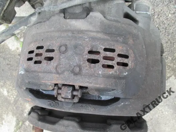 Scania OE 1744249 Bremszange image 3