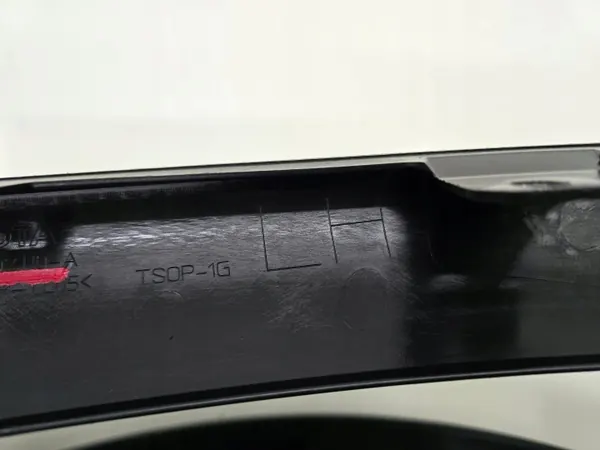 Spoiler Toyota Auris 1 OEM 7685102120 Esquerda+Direita image 9