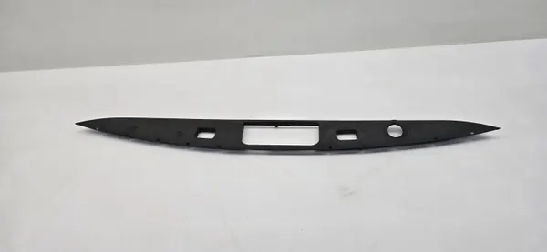 OEM A2137500000 Garniture de Hayon Mercedes Classe E image 2
