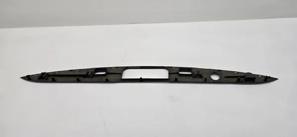 OEM A2137500000 Garniture de Hayon Mercedes Classe E image 4