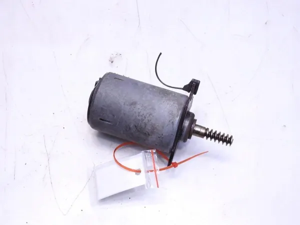 Régulateur d'arbre à cames Peugeot 308 SW OEM V753390580-08 image 7