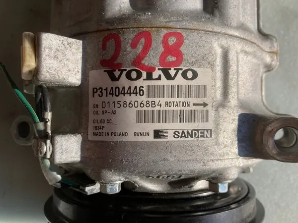 Compresseur de climatisation VOLVO XC60 XC90 2.0 D P31404446 image 2
