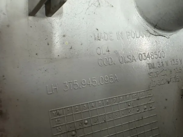 Luz trasera izquierda Skoda SuperB II 2008-2013 Magneti Marelli image 6