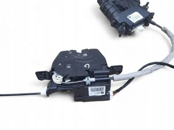 Mécanisme de fermeture coffre BMW X5 OEM 7303443 image 4