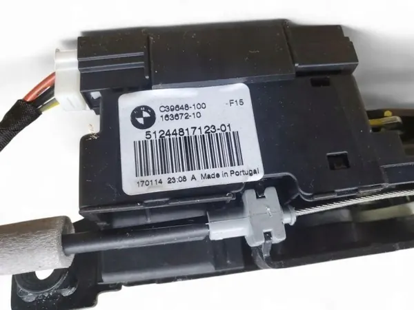 Mécanisme de fermeture coffre BMW X5 OEM 7303443 image 7