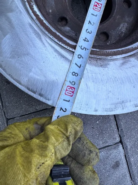 Gebrauchte Bremscheiben & Bremssättel OEM Audi A6 C7 image 9