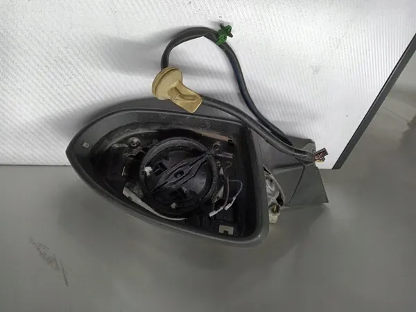 Oikea Peili 10 Pin VW Golf VII image 2