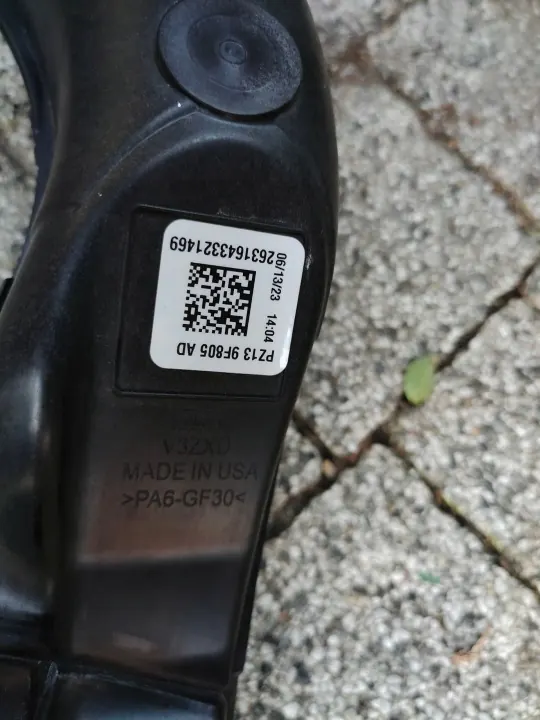 Luftrör PZ13 9F805 AD för Ford Escape 2.0 EcoBoost image 4