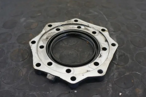 Joint d'arbre OEM Z402 pour Aixam Microcar Kubota 0.4D image 2