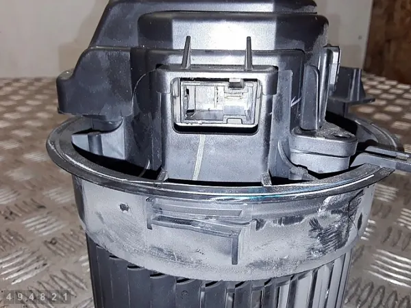 Nissan T1030495R Heizungsgebläsemotor-Lüfter OEM image 5