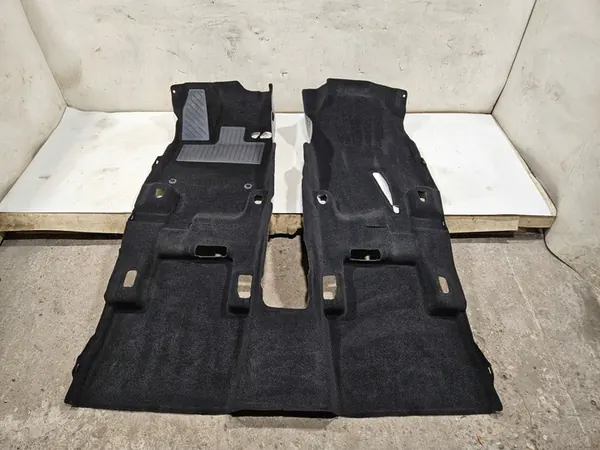 TOYOTA RAV4 V XA50 2019- Carpete image 1