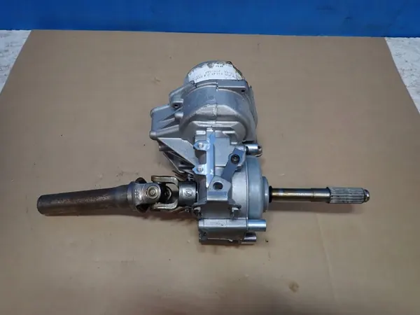 Renault Clio III stuurbekrachtiging OEM 8200826818B image 3
