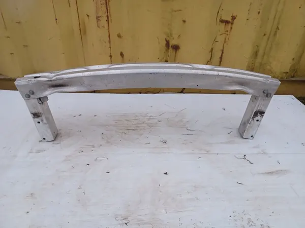 Viga do para-choque traseiro Audi Q5 (8R) 2016 8R0807313C image 5