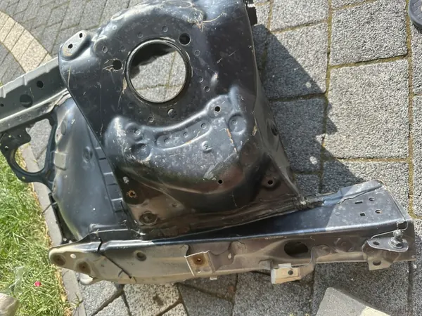 OEM ĆWIARTKA PODŁUŻNICA LEXUS IS III Etu Vasen image 3