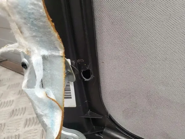 Toit ouvrant BMW F10 OEM 7231858 - État utilisé image 3
