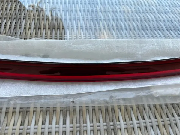Kia Sportage IV Kofferbakklep Trim OEM 87310-F1500 image 3