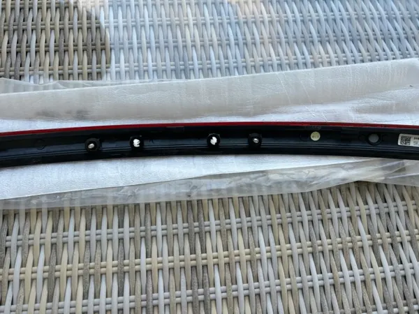 Kia Sportage IV Kofferbakklep Trim OEM 87310-F1500 image 6