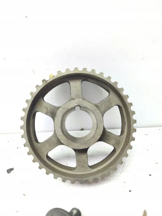 Distributietandwielschroef OEM 1352327010 Toyota 2.0 D4D image 3