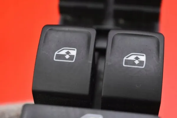 Fenstersteuerpanel Skoda Octavia 3 III Kombi 13-17 OEM image 10