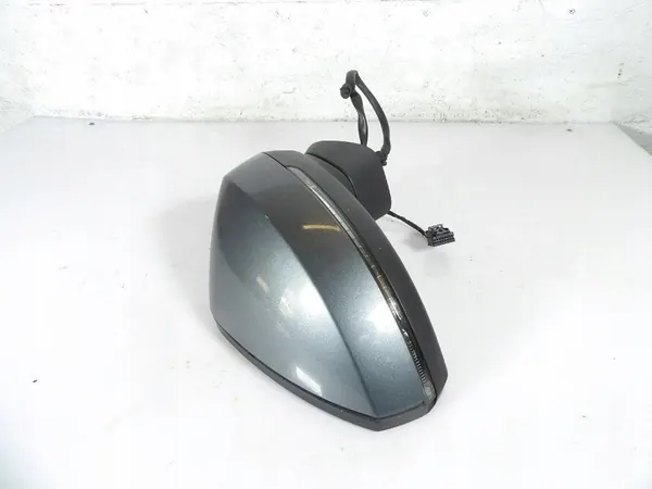 AUDI A3 8V Oikea Sähkösivupeili 6 Pin E1021262 image 2