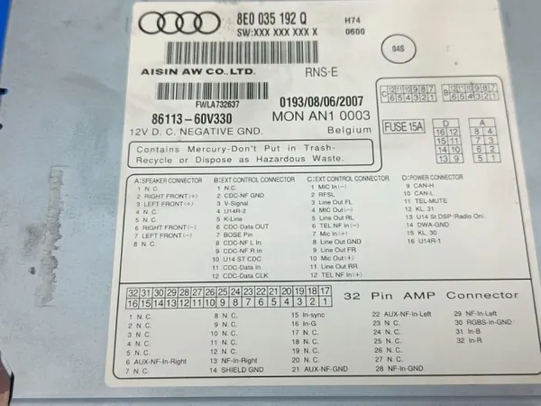 Audi A4 B7 Radio Navigation Plus OEM 8E0035192Q image 4