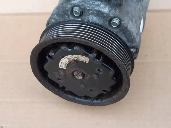 Compressora de ar condicionado AUDI A8 D3 4.2 BFM image 4