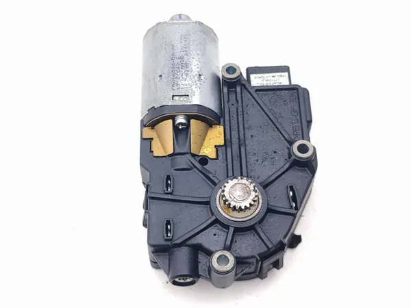 Maserati Quattroporte Schiebedachmotor OEM 1711295A image 6