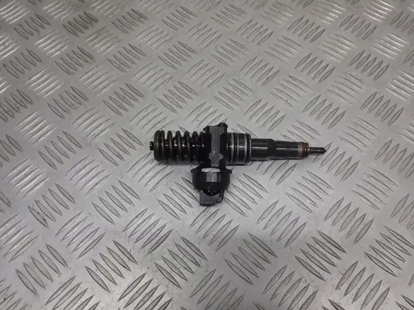 Pompe lave-glace Audi A6 C5 OEM 038130073B 0414720214 image 2