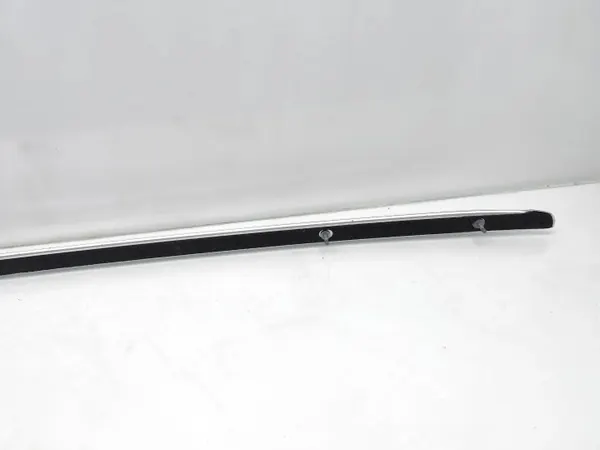 Audi Q4 Dachreling OEM 89A860022A - Gebraucht image 6