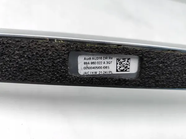 Audi Q4 Dachreling OEM 89A860022A - Gebraucht image 7