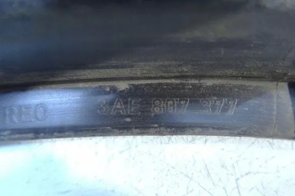 Scivolo posteriore sinistro VW PASSAT B7 3AE807377 image 2