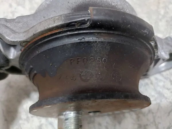 Soporte Motor Subaru OEM FIE5969 Lado Izquierdo 2.0L image 3