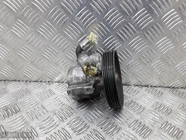 Servostyrningspump Citroen Xsara Picasso 2005 OEM 9647790780 image 3