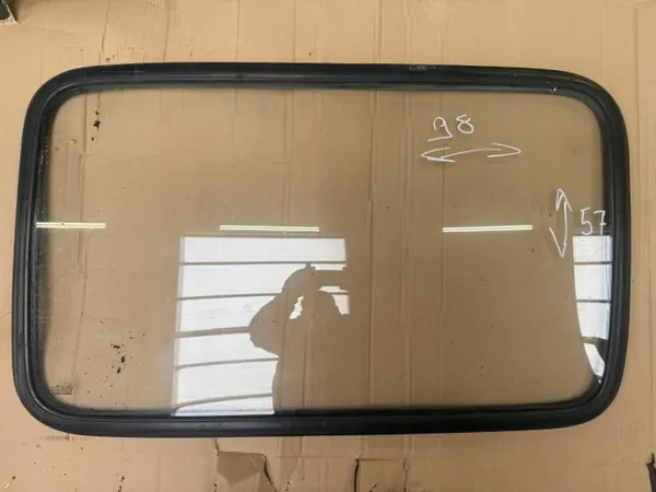 OEM SZYBA KAROSERYJNA OKNO KAMPER KEMPING 103 X 57 image 2