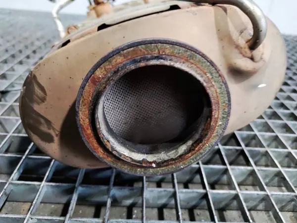 DPF Filter Catalyst Volvo V70 2.0 D 31293464 image 4