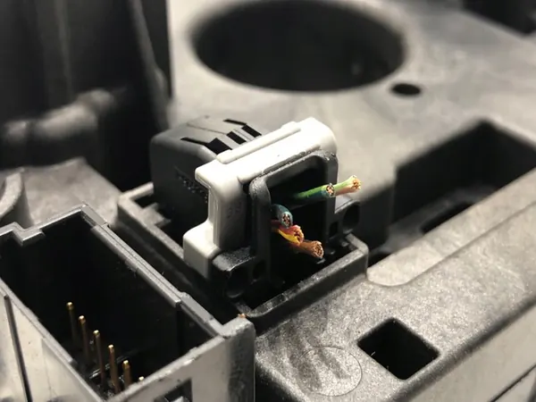 Gecombineerde schakelaar BMW F30 2011-2018 OEM 9351140 image 4