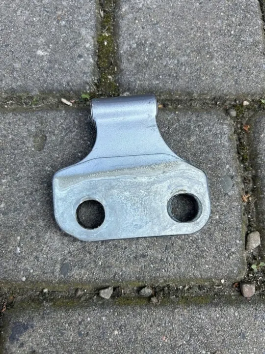 Jeep Wrangler JL vasen kiinnityssarana OEM 68297679 image 2