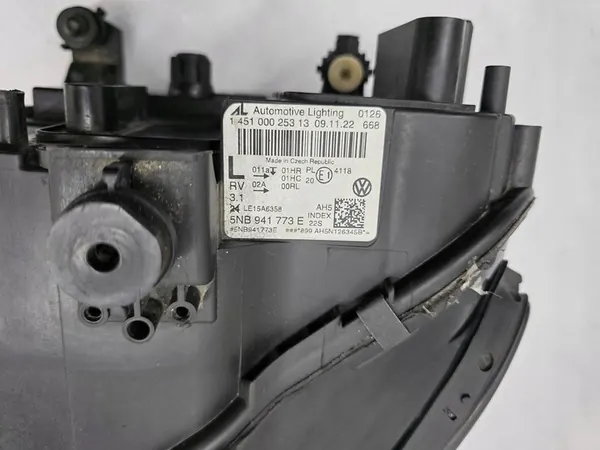 Farol LED esquerdo VW Tiguan II image 9