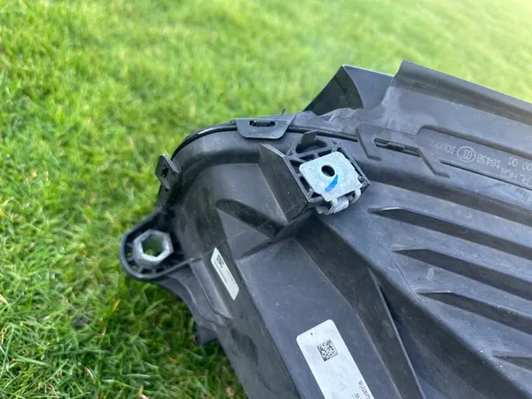 MERCEDES GLC W253 15-19 Rechter Koplamp H7 image 6