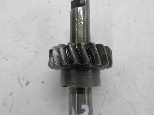 Nissan Terrano I 86-96 Eixo de Transmissão da Bomba de Óleo image 5