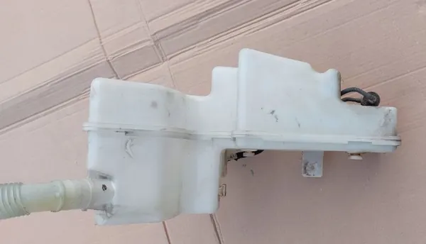 Spolarbehållare OEM 1T0955453C för VW Touran II image 3
