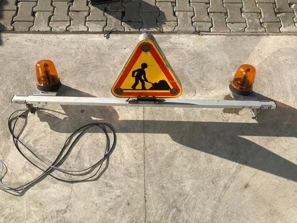 Barre de Signalisation LED pour Travaux Routiers image 9