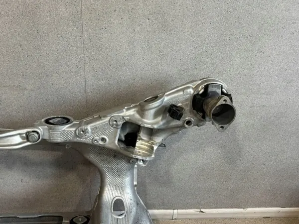 Bras de suspension arrière Porsche Panamera OEM 97150547 image 4