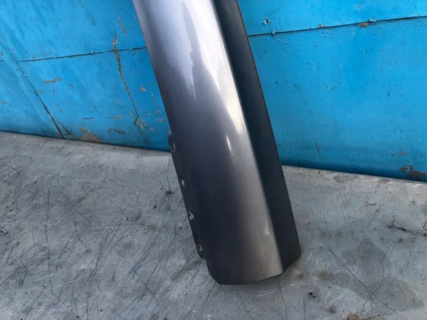 Mercedes-Benz OE A2118850425 bakre stötfångartillägg image 10