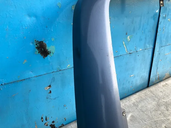 Mercedes-Benz OE A2118850425 bakre stötfångartillägg image 3